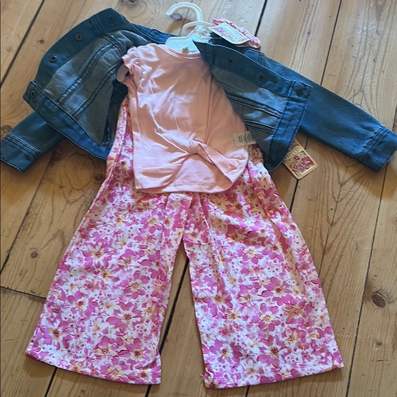Floral 3 piece Set 12 Months - Picture 3 of 5